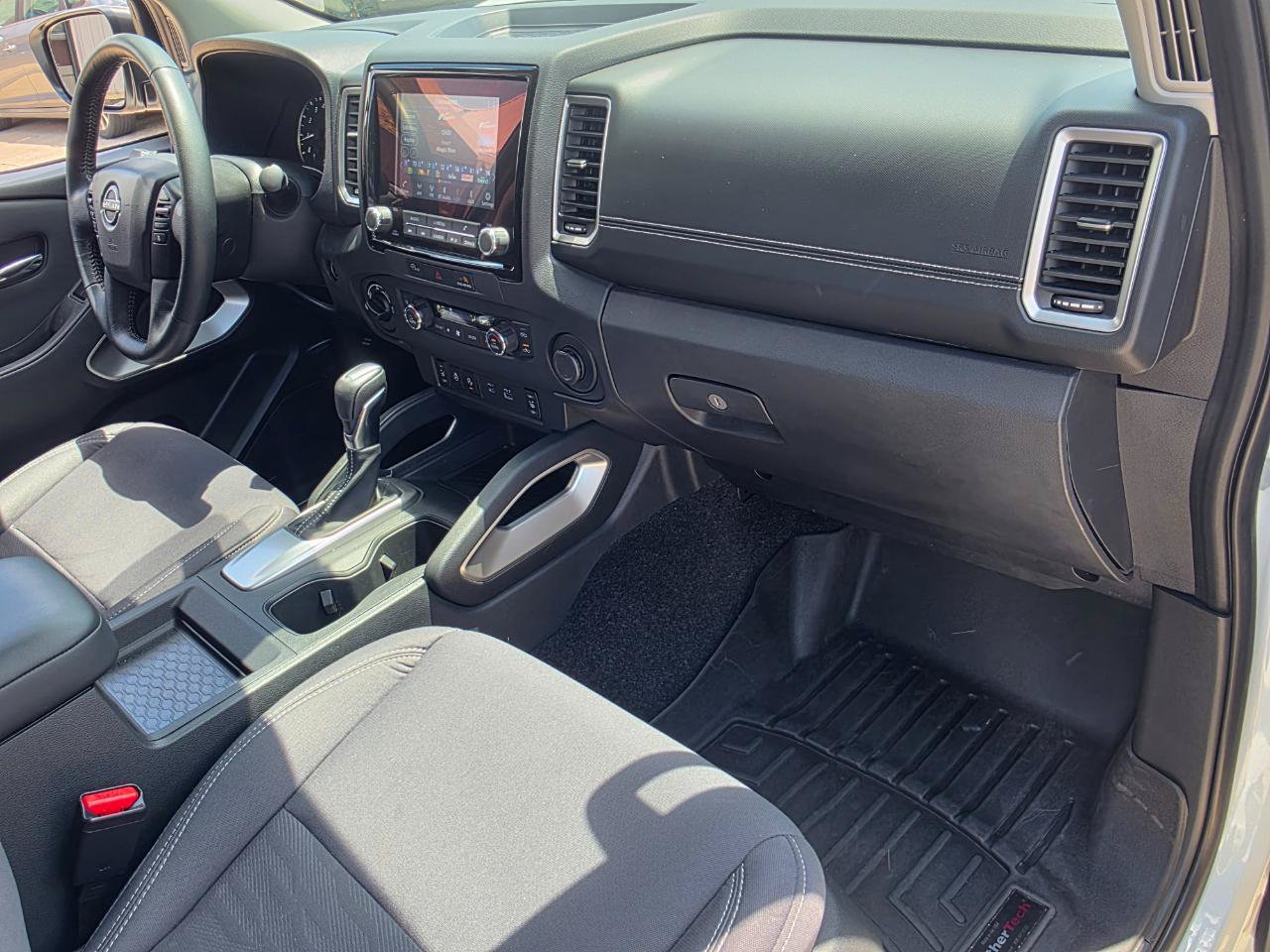 Used 2023 Nissan Frontier SV w/ SV Convenience Package AWD/4WD image 23