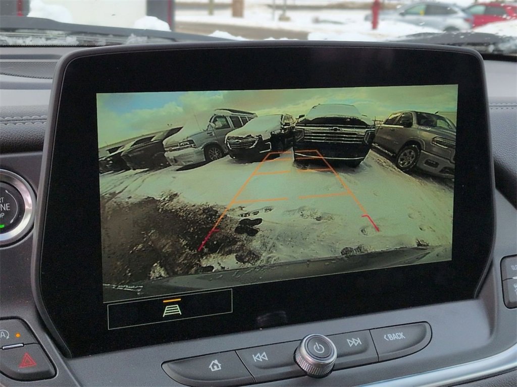 Certified 2025 Chevrolet Blazer LT w/ Driver Confidence Package image 15