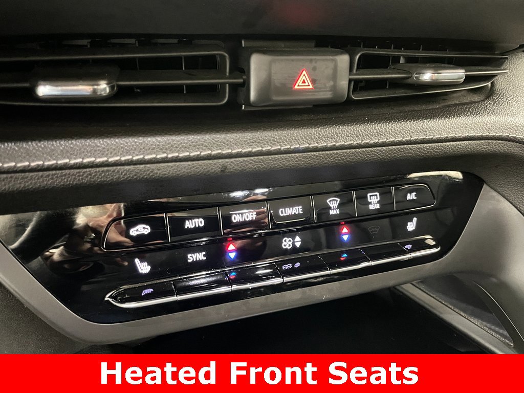 Used 2021 Buick Envision Essence w/ Technology Package I image 10