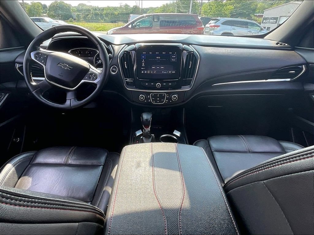 Used 2023 Chevrolet Traverse RS w/ LPO, Floor Liner Package AWD/4WD image 22