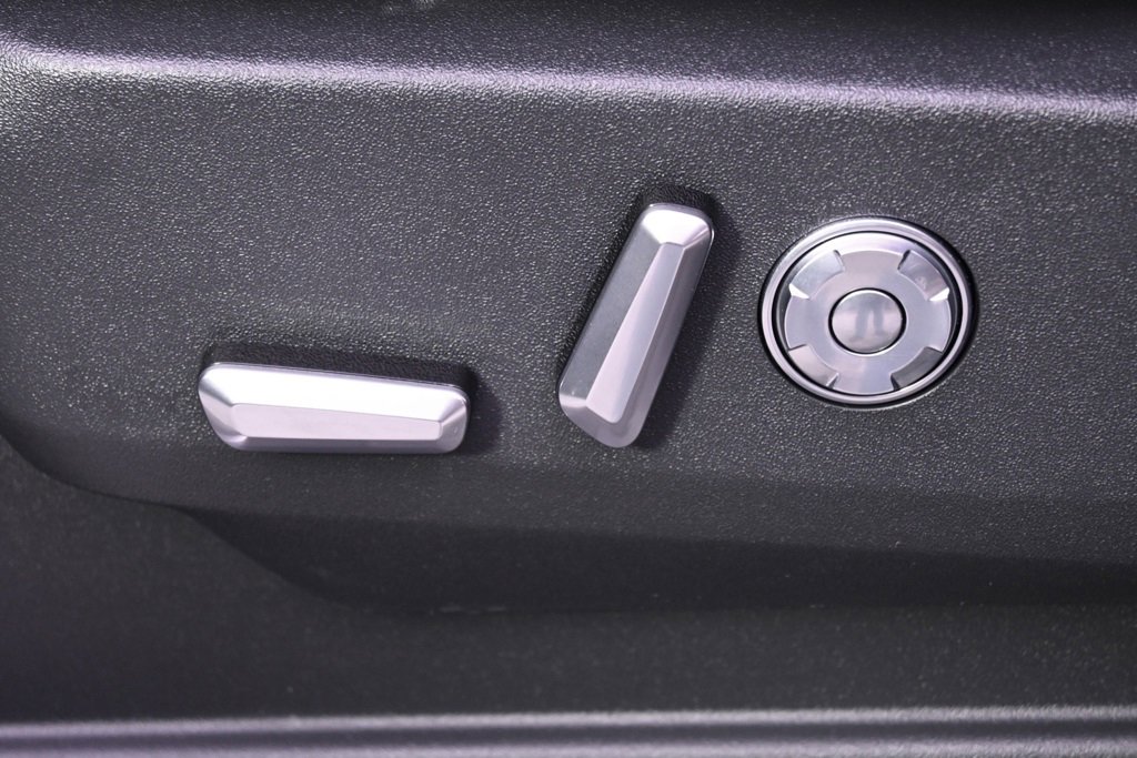 New 2025 Lincoln Navigator Reserve w/ Jet Appearance Package image 14