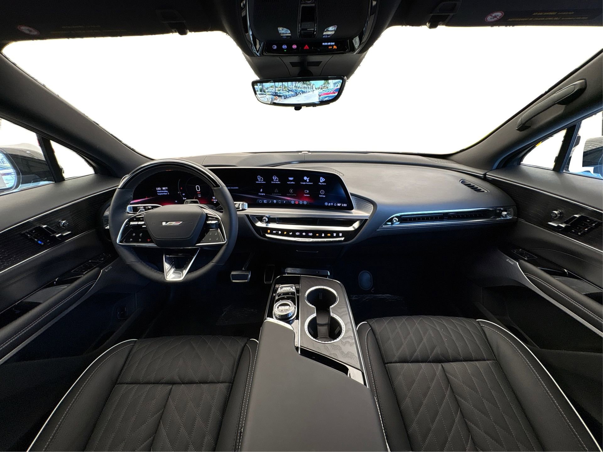 New 2026 Cadillac Lyriq V image 23