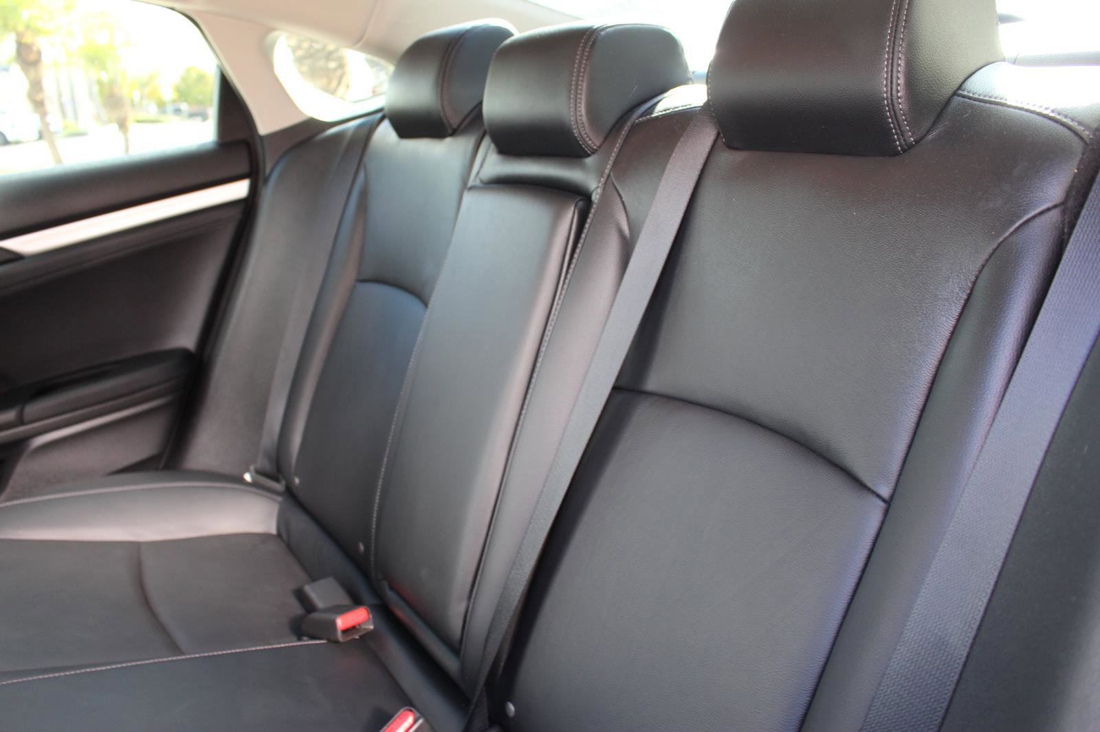 Used 2021 Honda Civic EX-L image 31