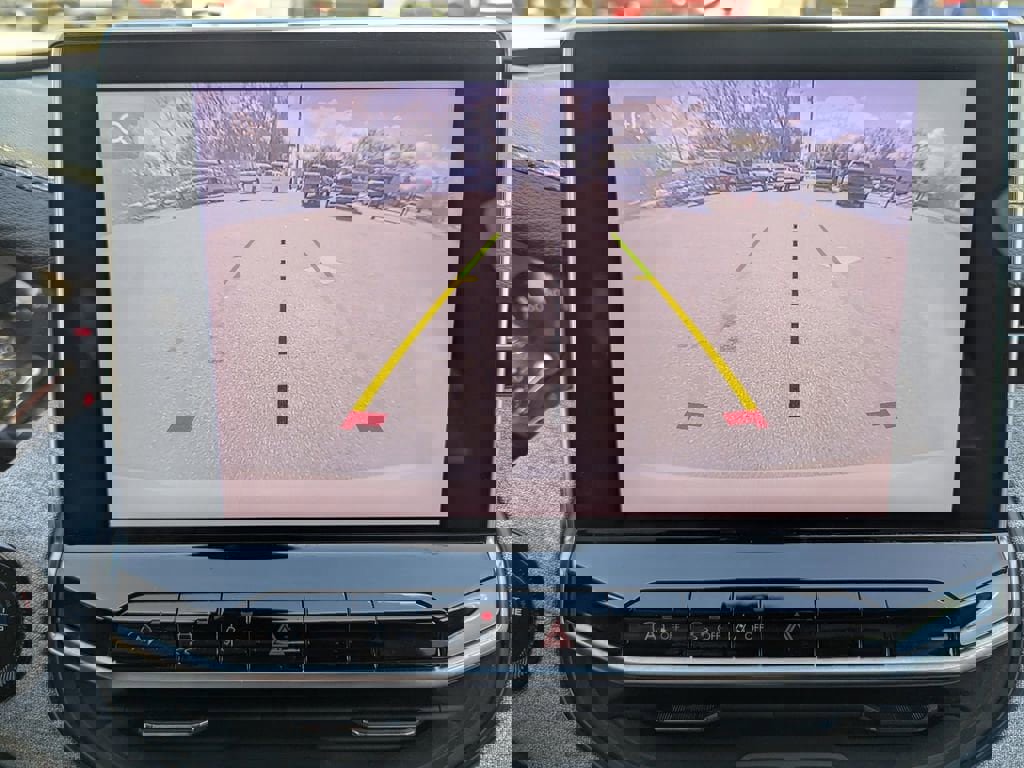 Used 2023 Jeep Compass Latitude image 21