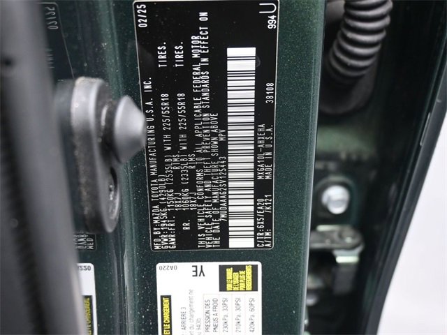 Used 2025 Toyota Corolla Cross XLE image 20