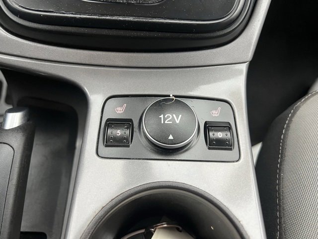 Used 2016 Ford Escape SE w/ SE Cold Weather Package image 4