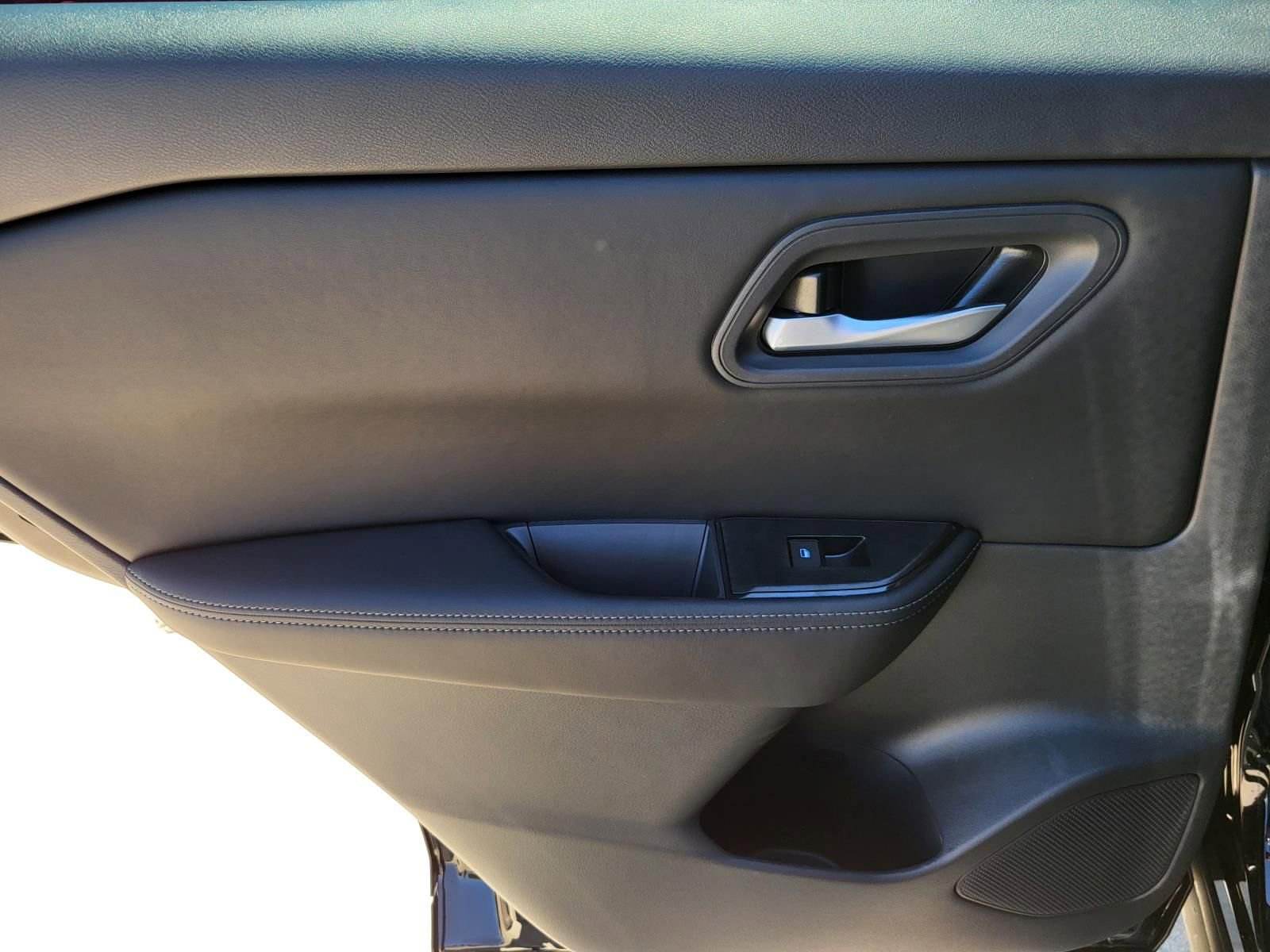 New 2026 Nissan Rogue SV image 13