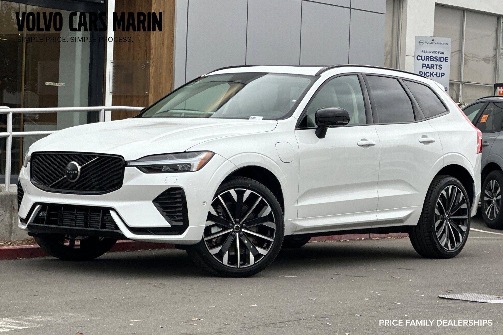 New 2026 Volvo XC60 T8 Ultra w/ Protection Package Premier video 1