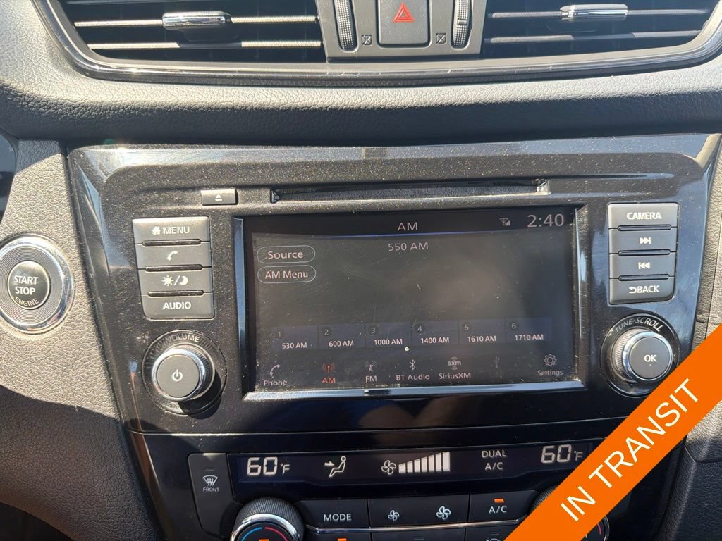 Used 2018 Nissan Rogue SV AWD/4WD image 25