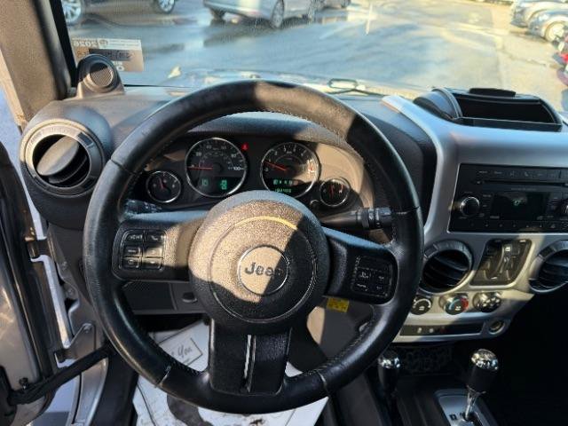 Used 2013 Jeep Wrangler Unlimited Sport image 15