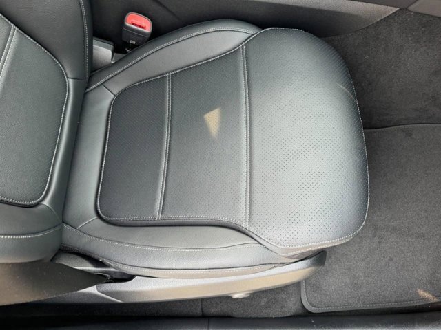 Certified 2025 Mercedes-Benz GLC 350e 4MATIC image 17