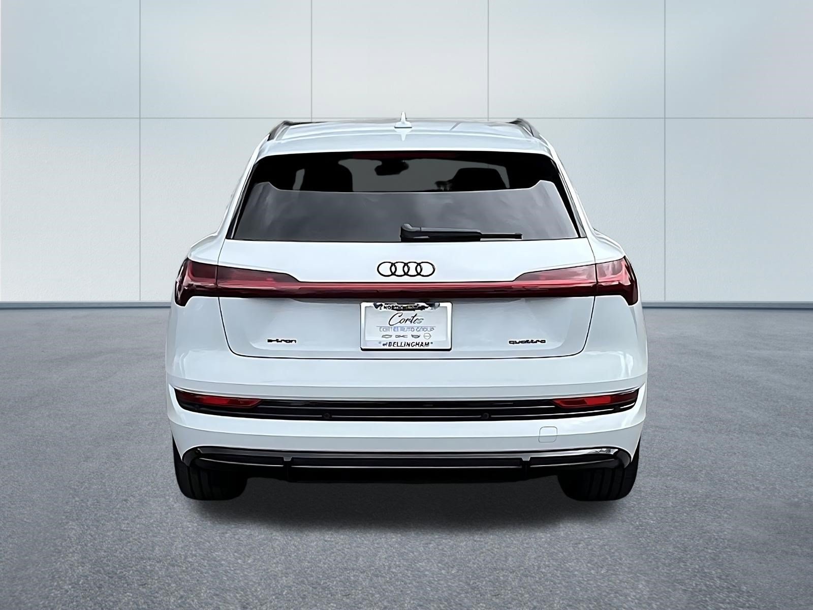 Used 2022 Audi e-tron Chronos AWD/4WD image 5