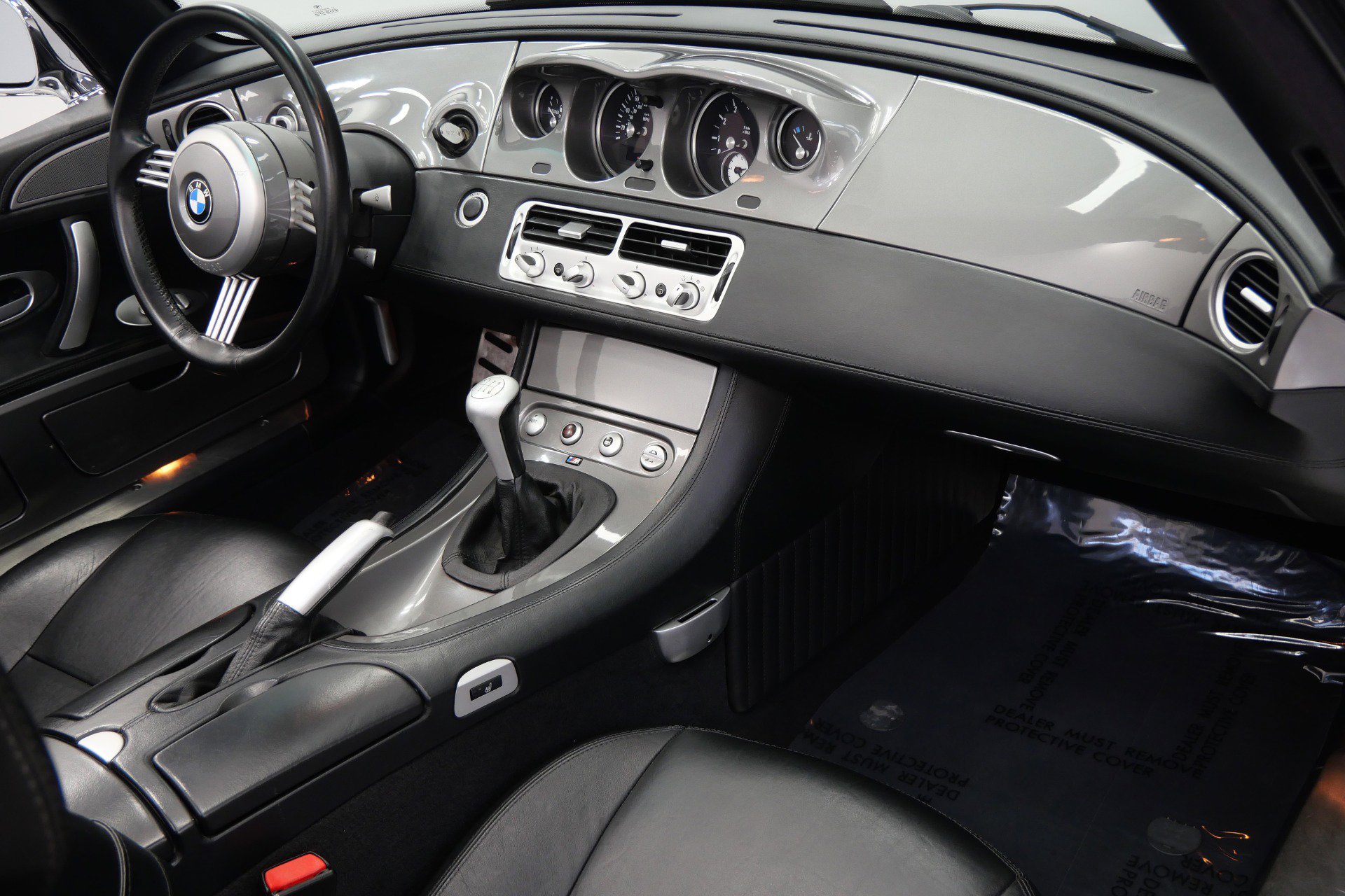 Used 2002 BMW Z8 RWD image 14