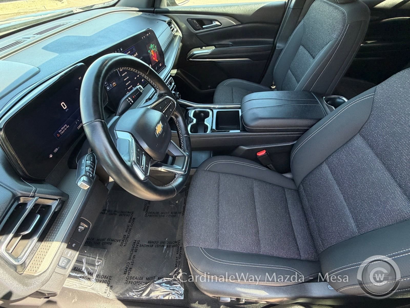 Used 2025 Chevrolet Traverse LT image 15