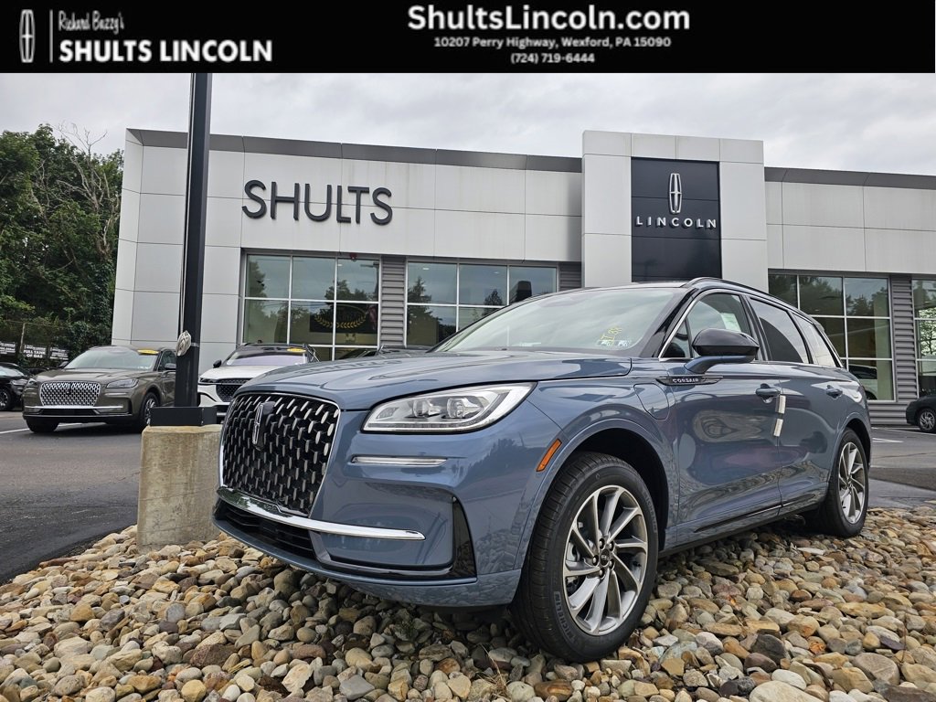 New 2025 Lincoln Corsair Grand Touring w/ Towing Package