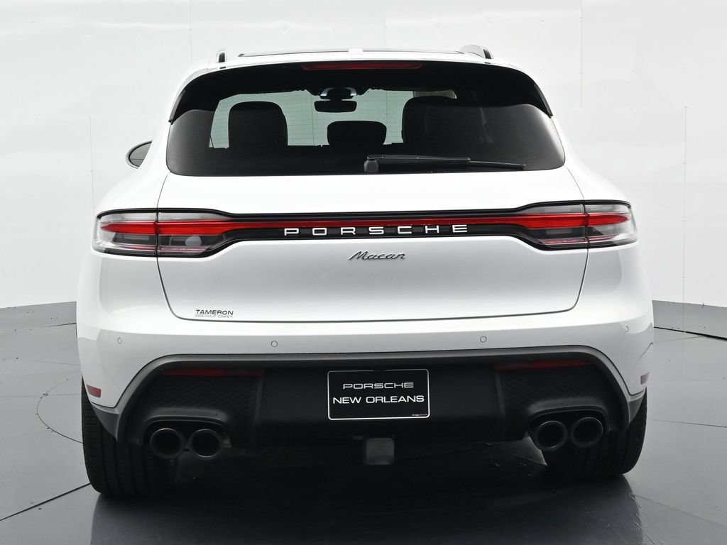 Certified 2025 Porsche Macan AWD/4WD image 6