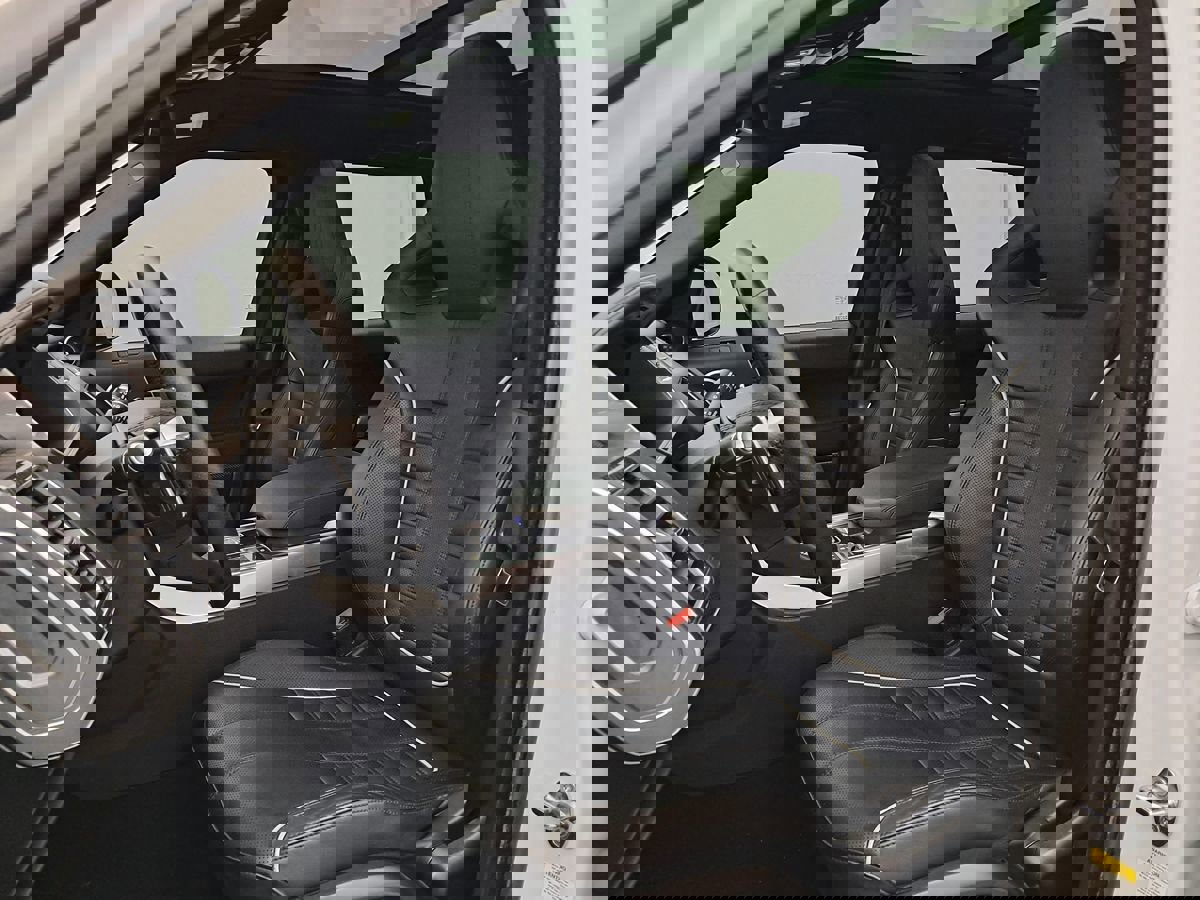 Used 2017 Land Rover Range Rover Sport SVR AWD/4WD image 10