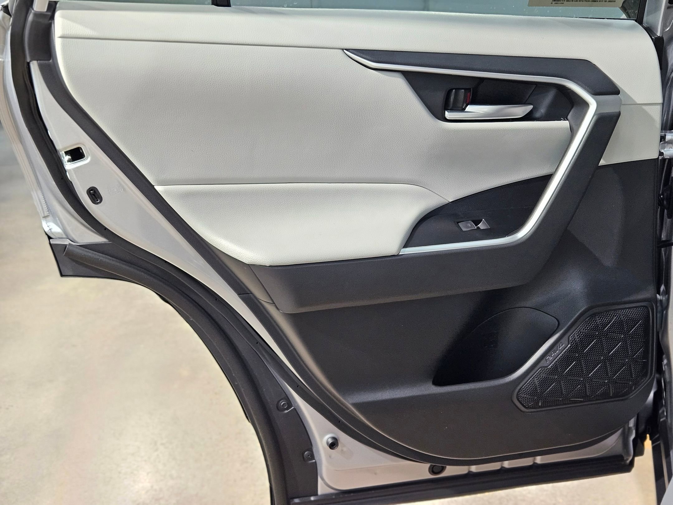 New 2025 Toyota RAV4 XLE image 20