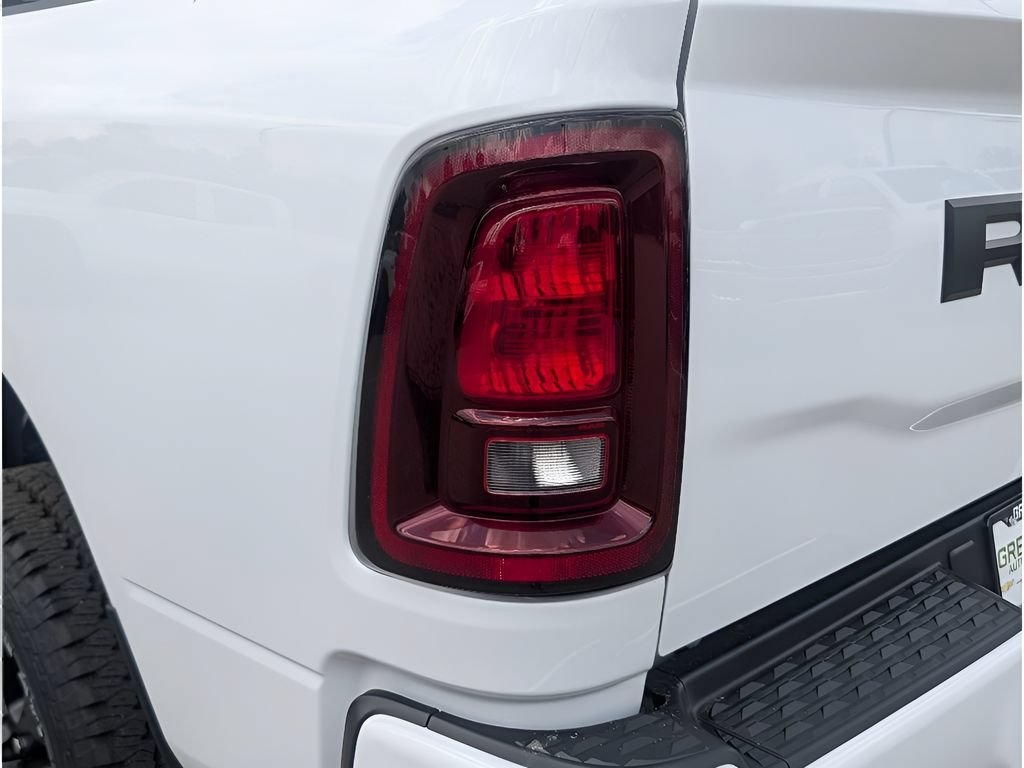 New 2026 RAM 2500 Tradesman AWD/4WD image 4