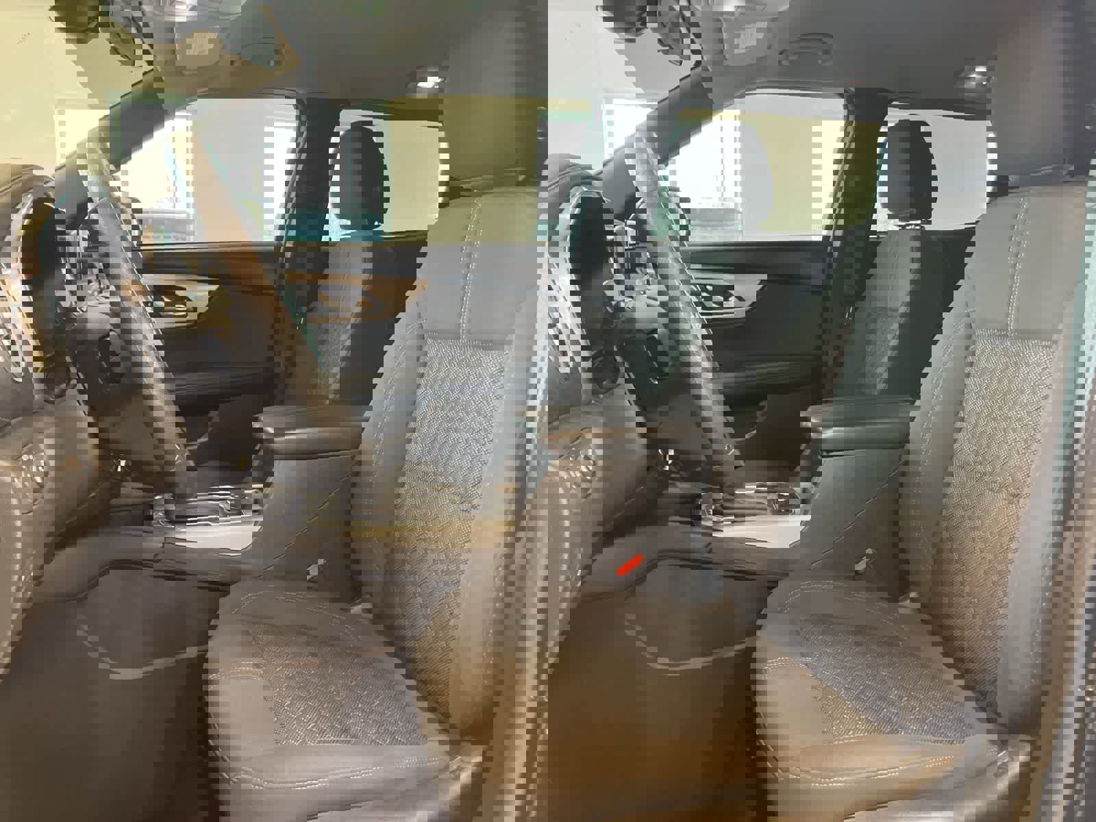 Used 2021 Chevrolet Blazer LT image 10