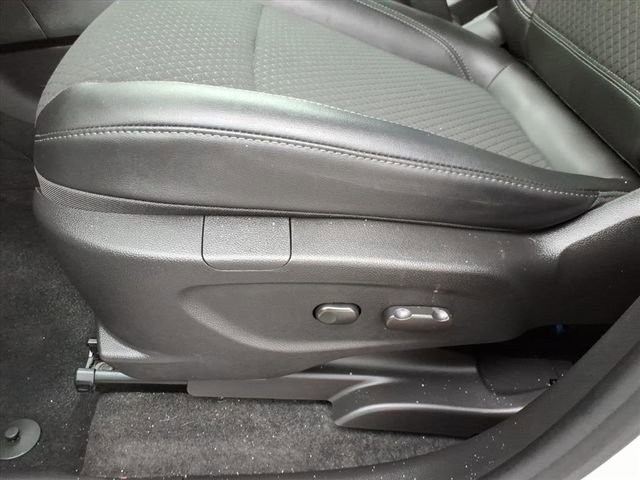 Used 2022 Buick Encore Preferred w/ Safety Package image 14