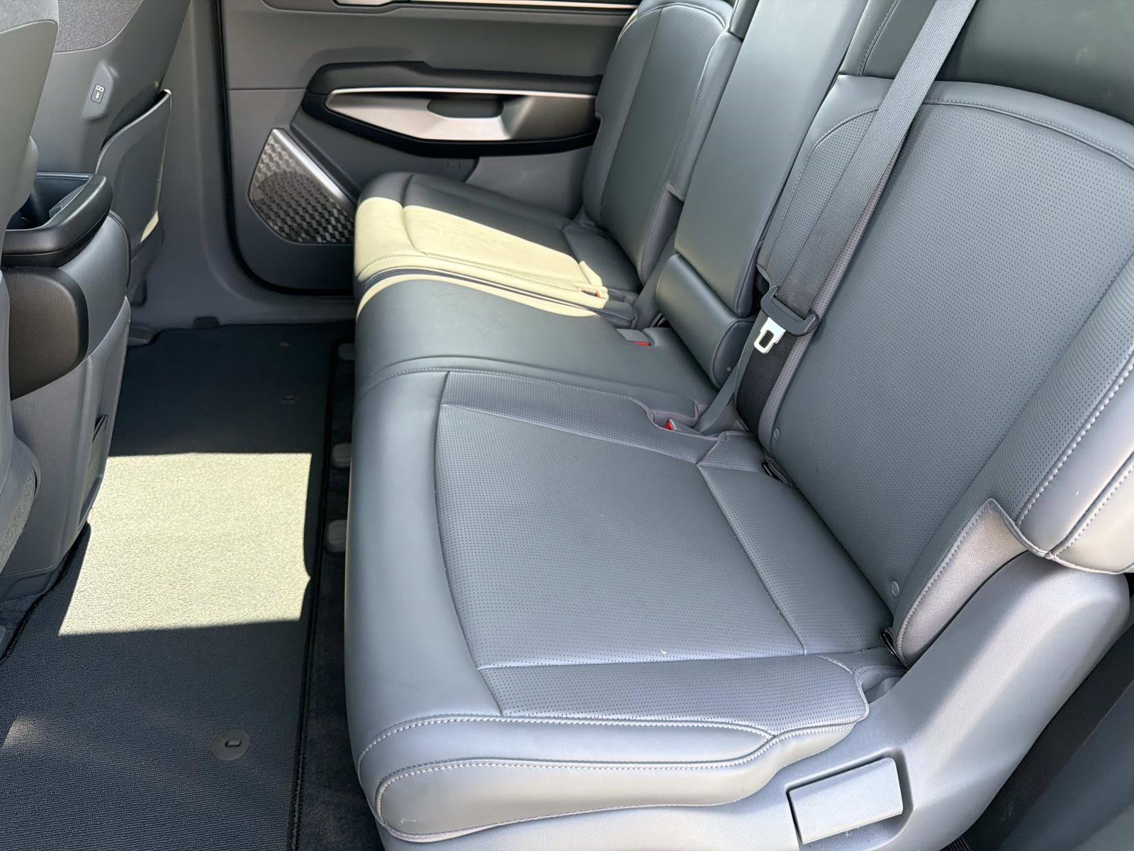 Used 2026 Kia EV9 Light RWD image 20