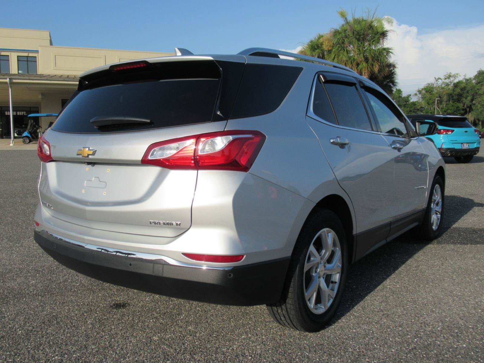Used 2021 Chevrolet Equinox Premier FWD image 7
