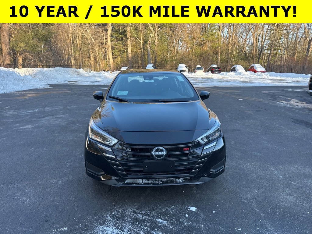 New 2025 Nissan Versa SR w/ Trunk Package image 2