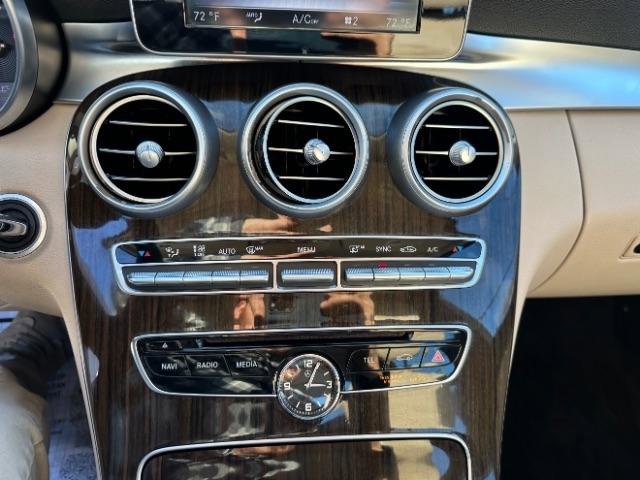 Used 2015 Mercedes-Benz C 300 4MATIC Sedan image 23