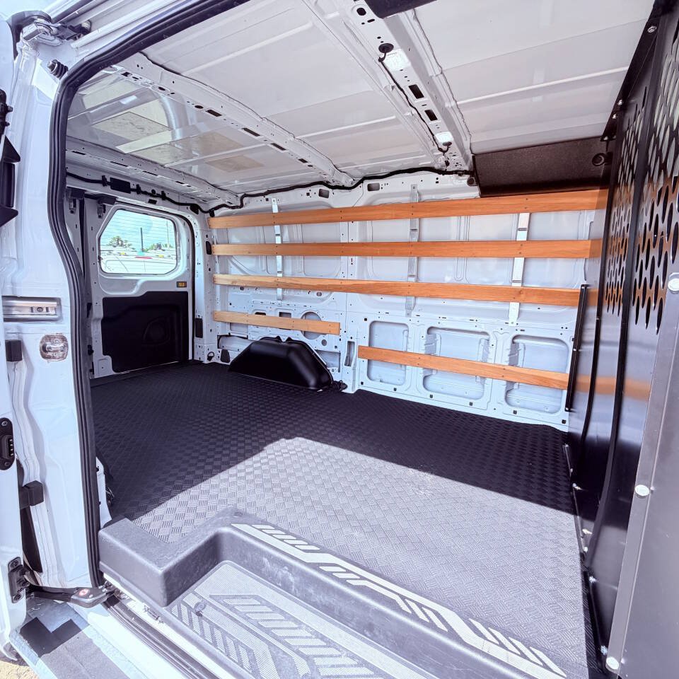 Used 2025 Ford Transit 250 Low Roof w/ Exterior Upgrade Package RWD image 13