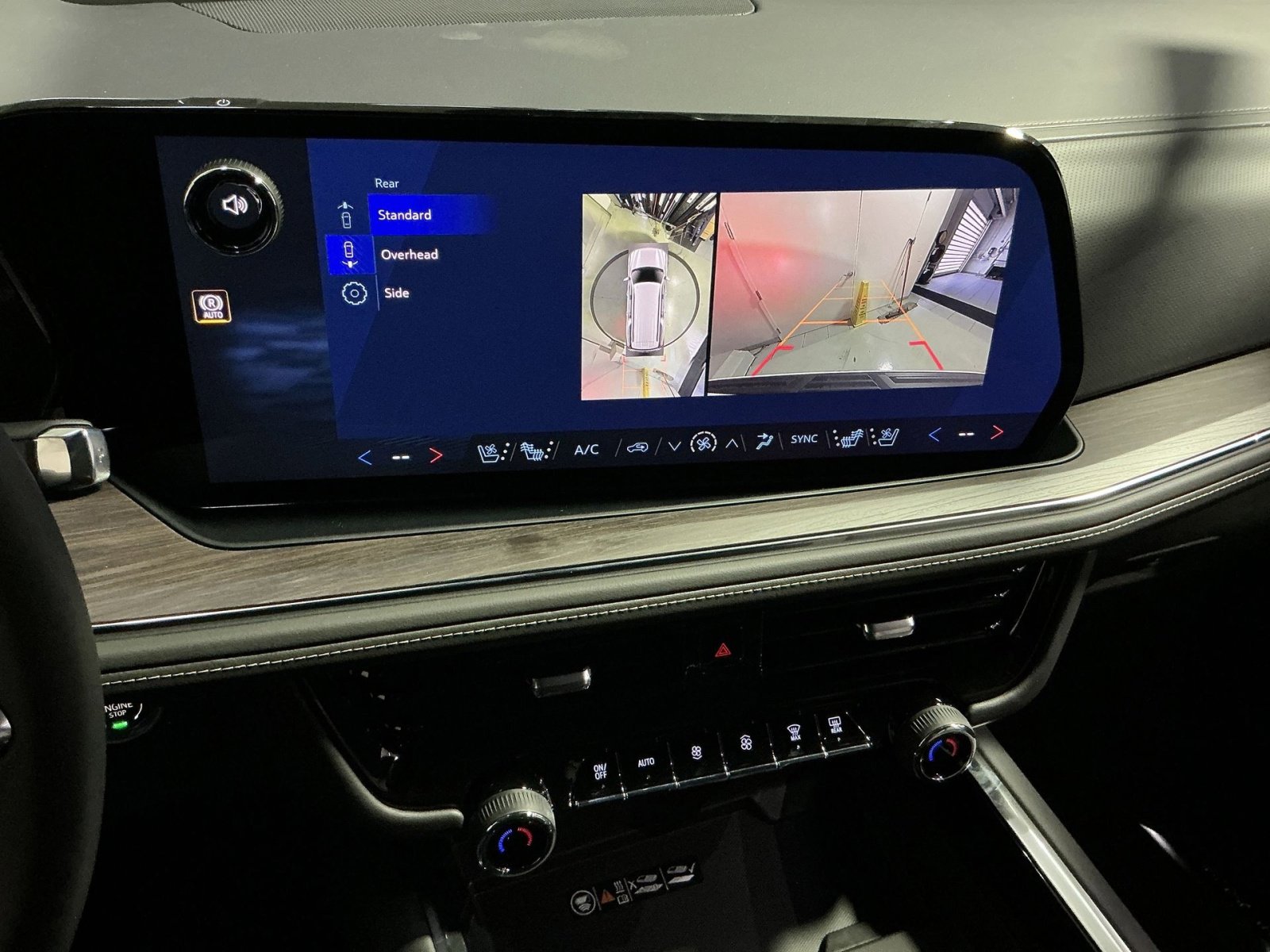 New 2026 Chevrolet Suburban Premier image 27