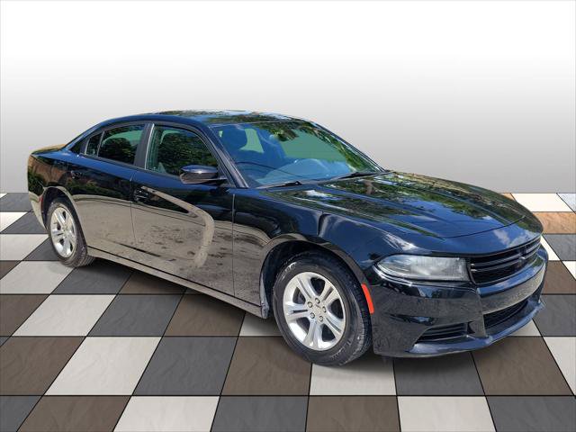 Used 2022 Dodge Charger SXT RWD image 4