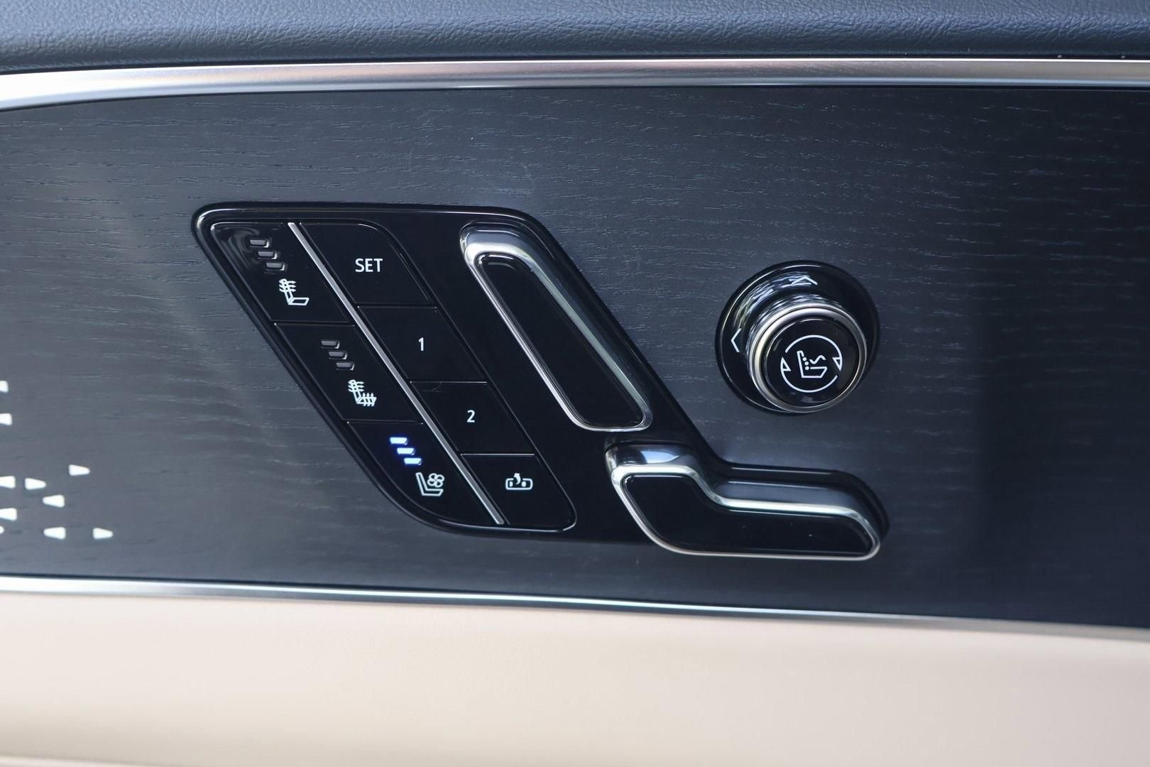 New 2026 Cadillac Lyriq V w/ LPO, Floor Liner Package image 10