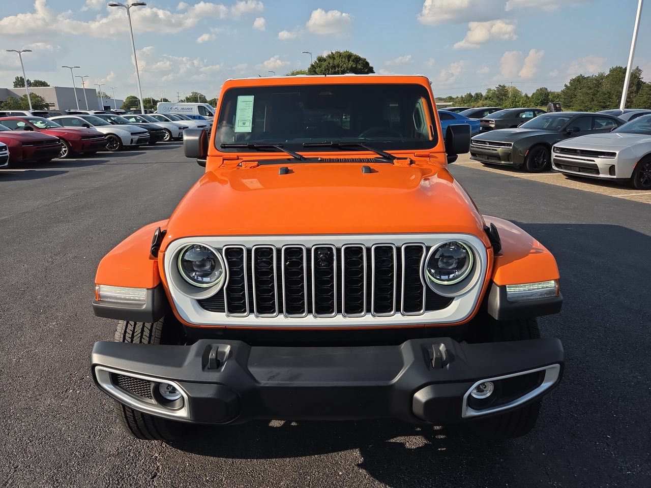 New 2026 Jeep Wrangler Unlimited Sahara w/ Whitecap Package AWD/4WD image 23