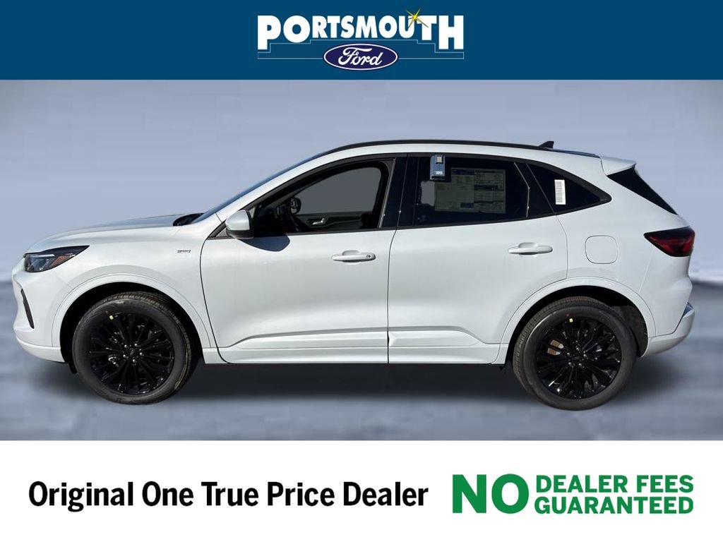 New 2026 Ford Escape ST-Line Elite w/ Equipment Group 501A image 2