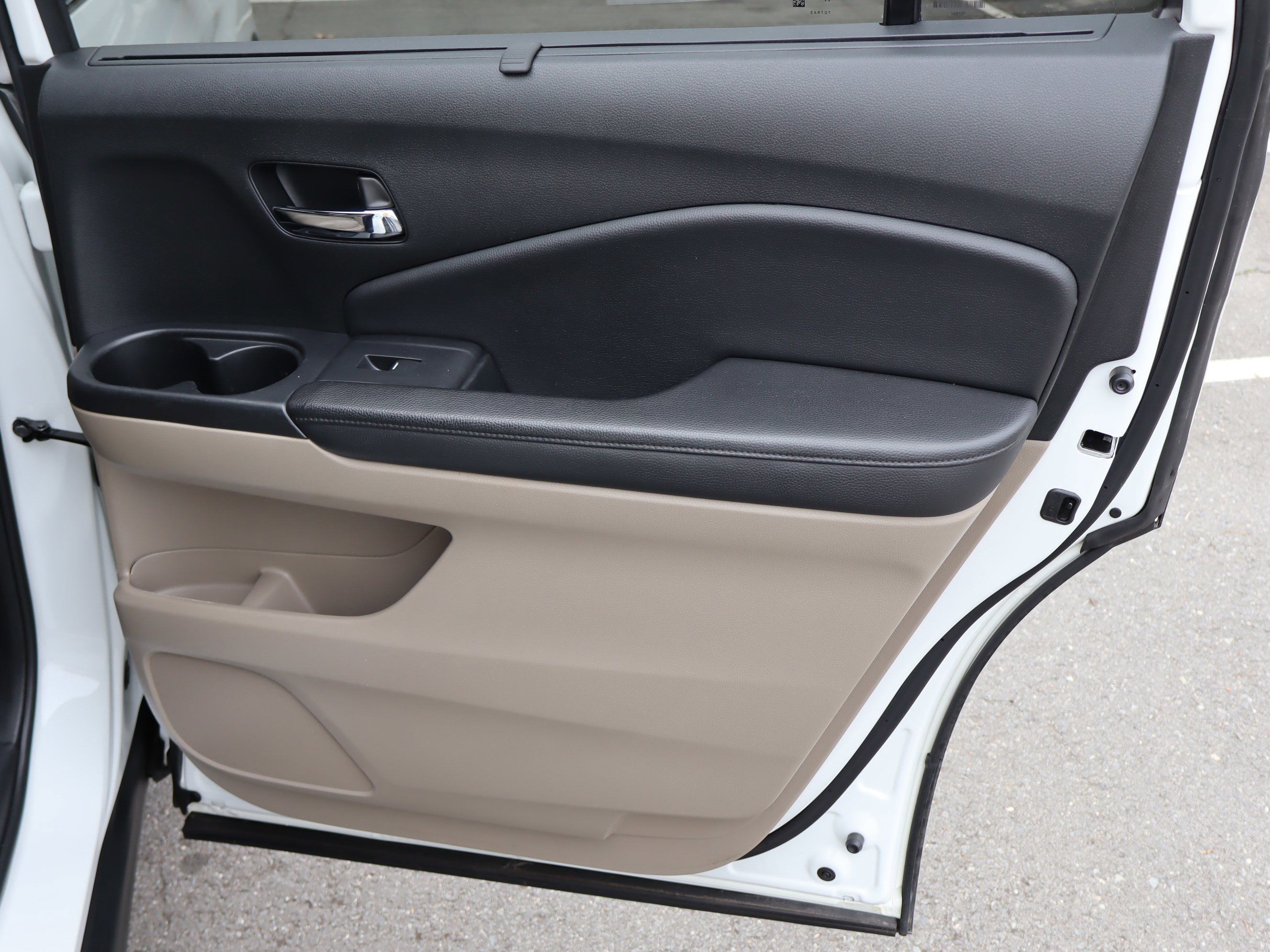 Used 2021 Honda Pilot Touring image 37