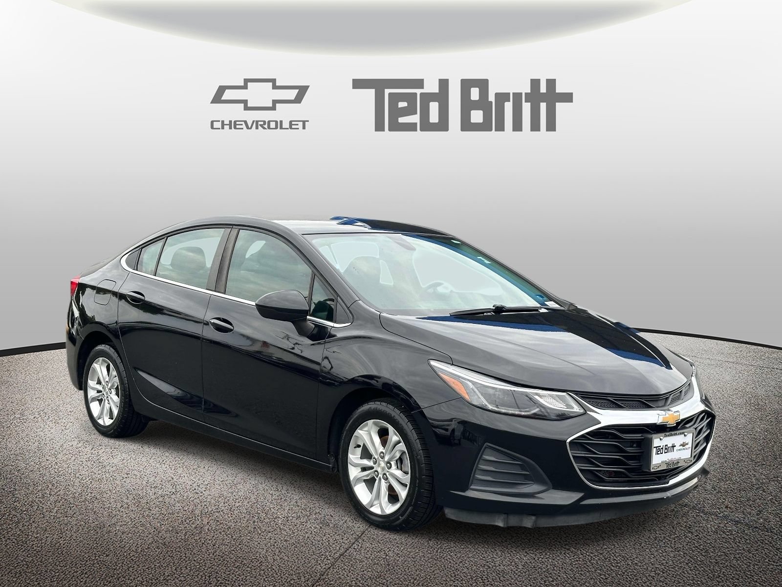 Certified 2019 Chevrolet Cruze LT w/ Convenience Package FWD image 3