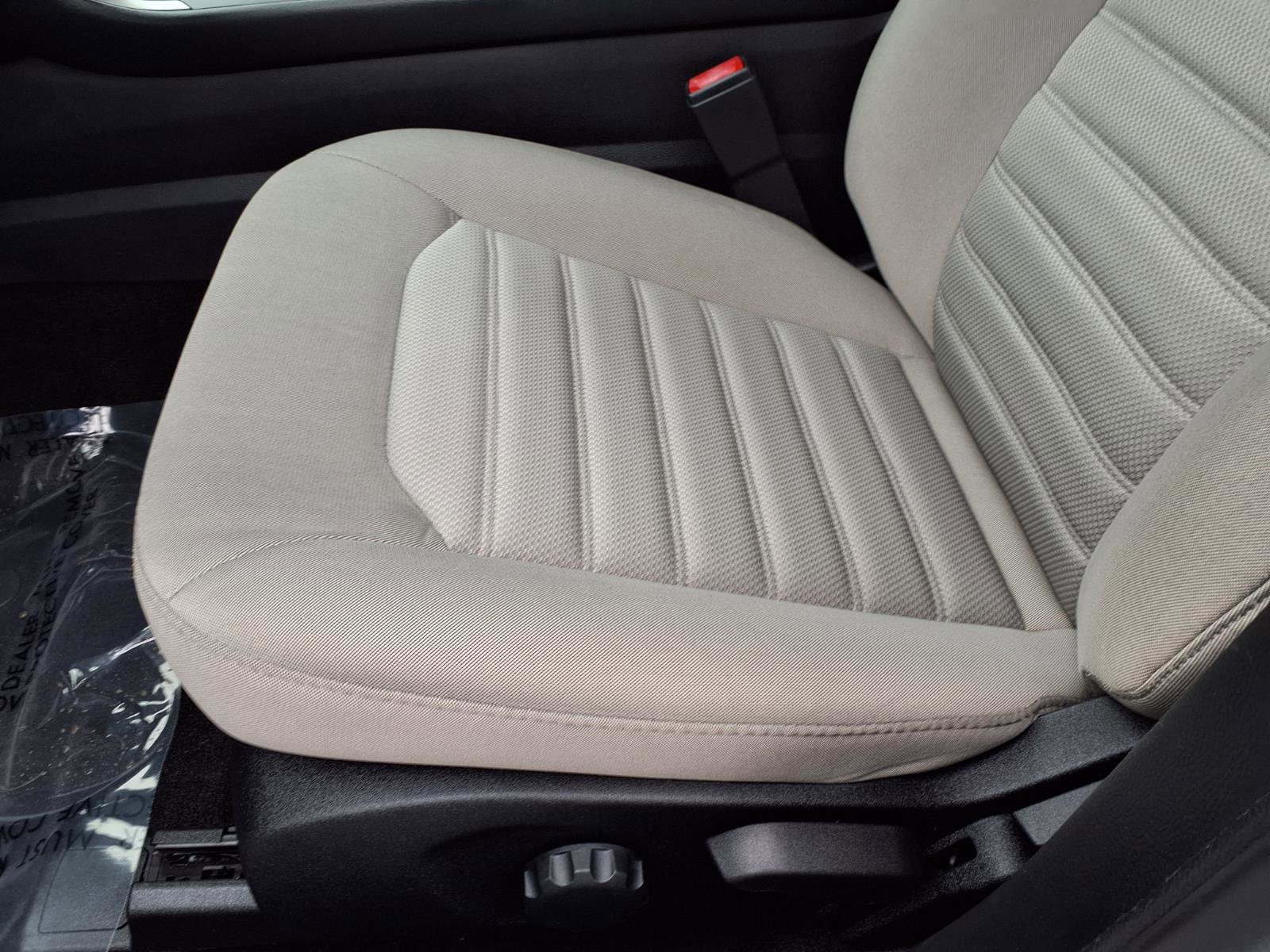 Used 2018 Ford Fusion S FWD image 20