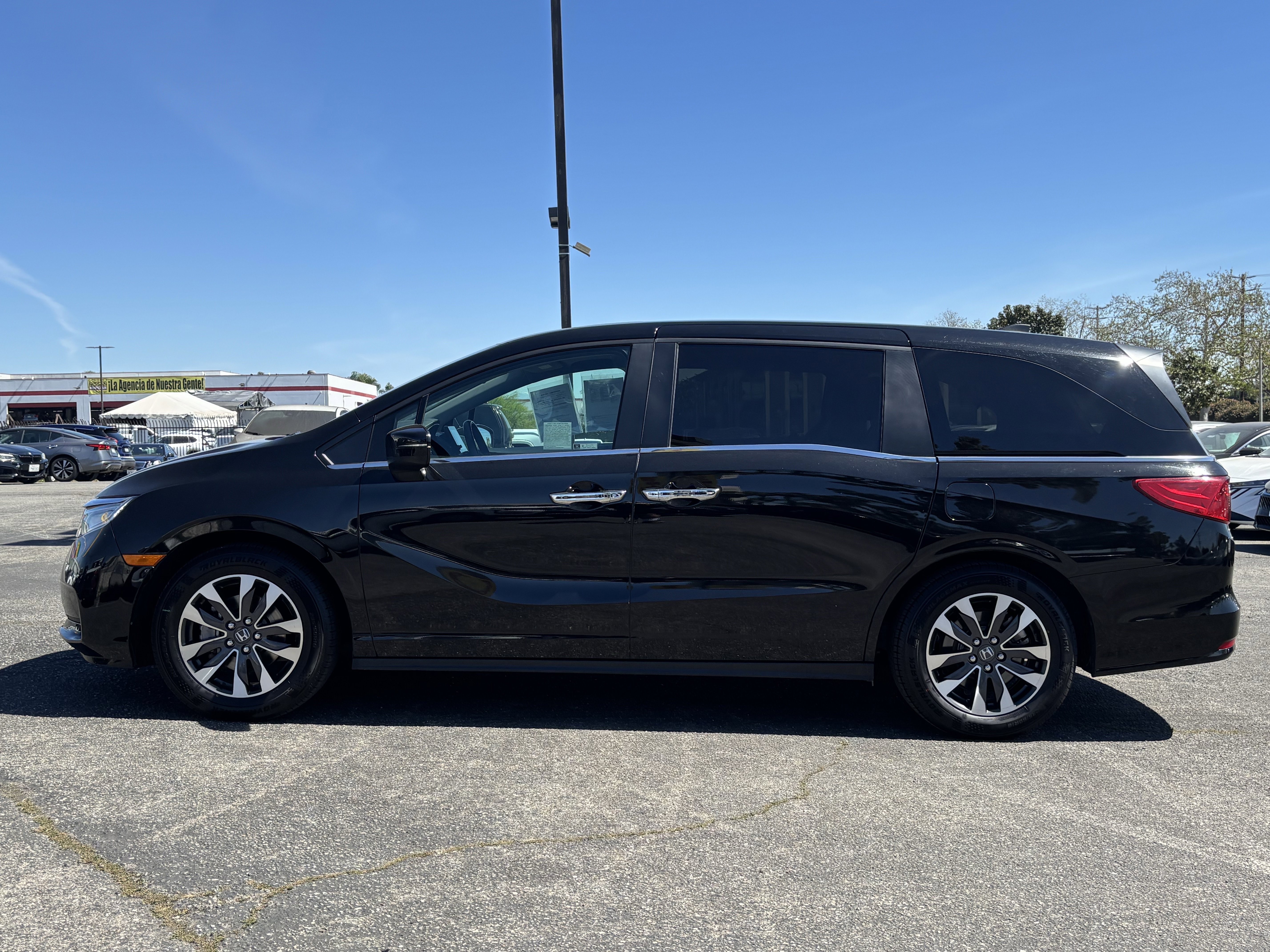 Used 2024 Honda Odyssey EX-L image 6