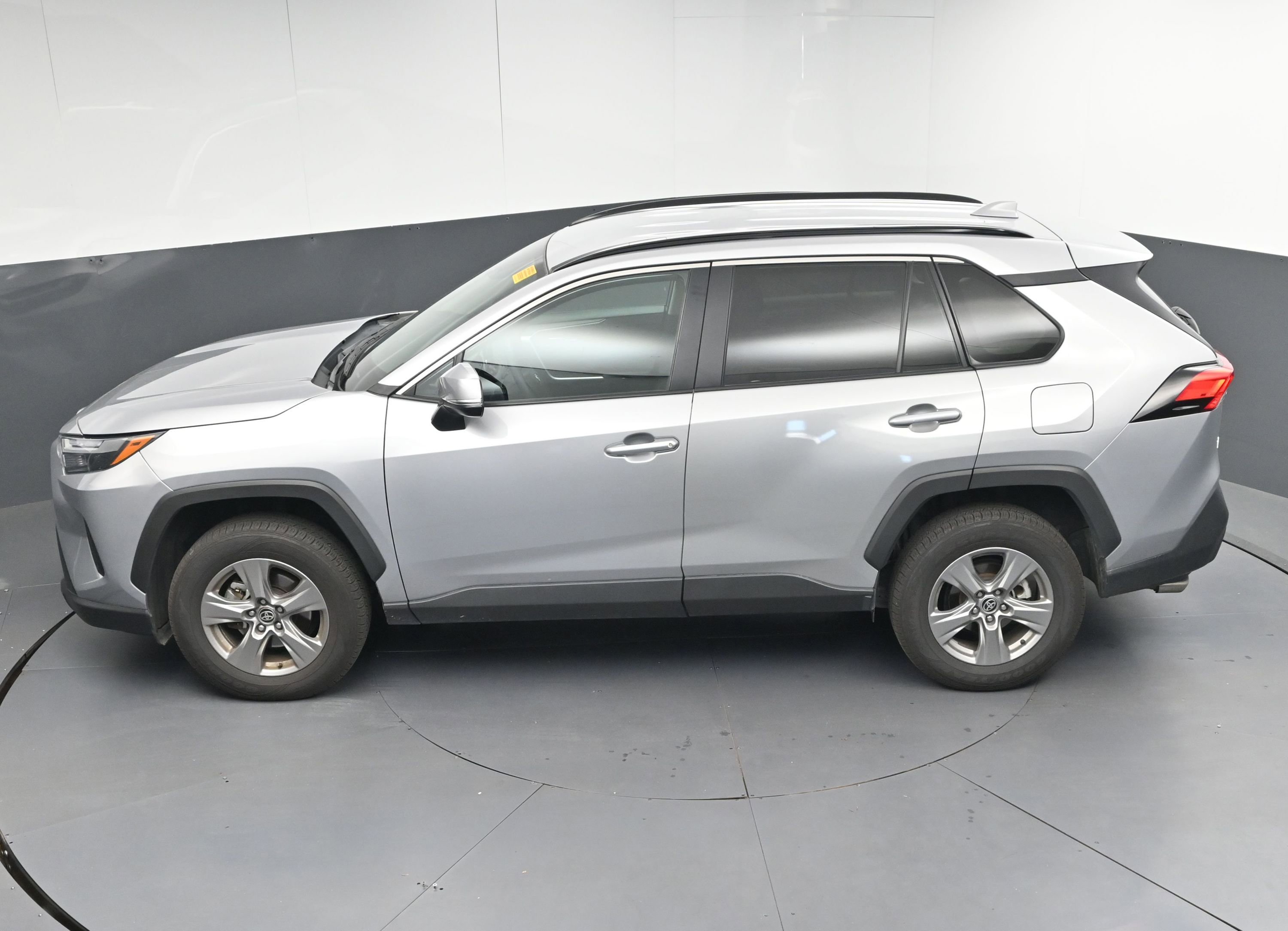 Certified 2024 Toyota RAV4 XLE image 36