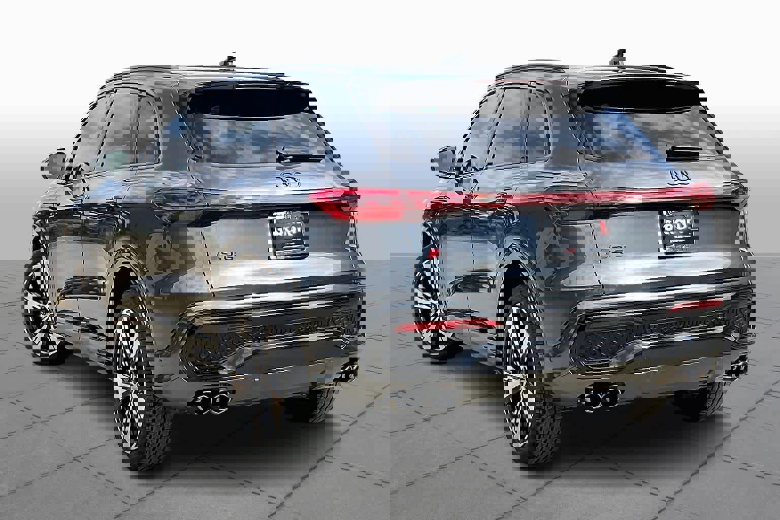 New 2025 Audi SQ5 Premium Plus image 12