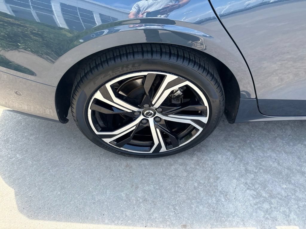 Certified 2023 Volvo S60 B5 Plus w/ Climate Package FWD image 13