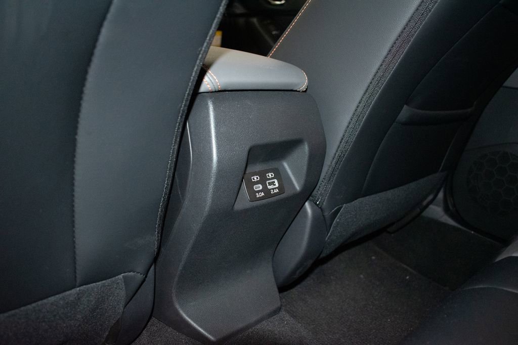 Used 2026 Subaru Crosstrek 2.5i Limited AWD/4WD image 23