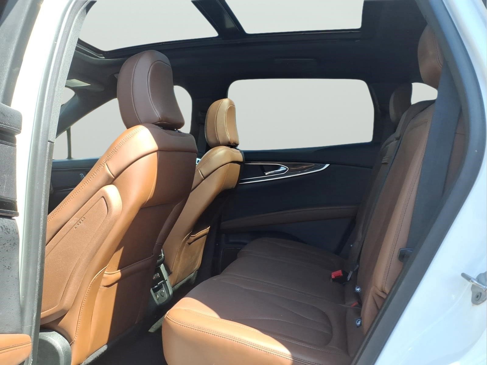 Used 2022 Lincoln Nautilus Reserve AWD/4WD image 15