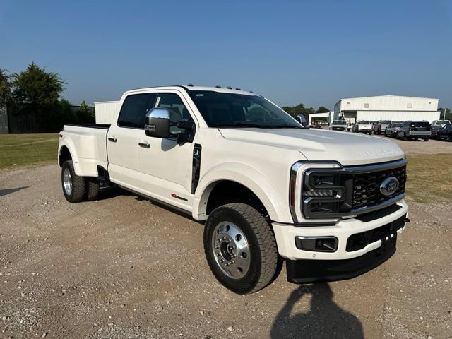 New 2026 Ford F450 Platinum w/ Platinum Plus Package AWD/4WD image 2
