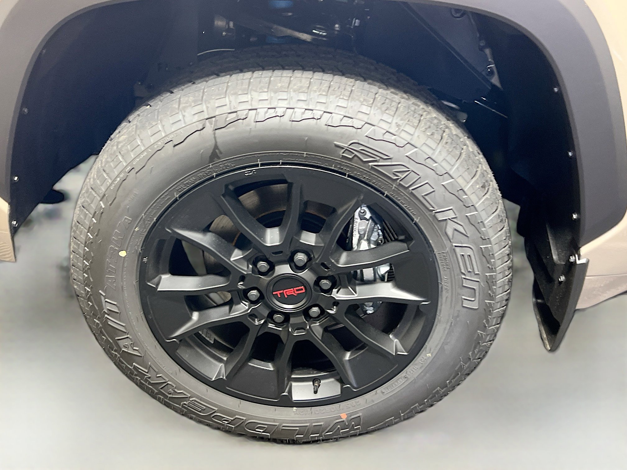 New 2026 Toyota Tundra Limited AWD/4WD image 13