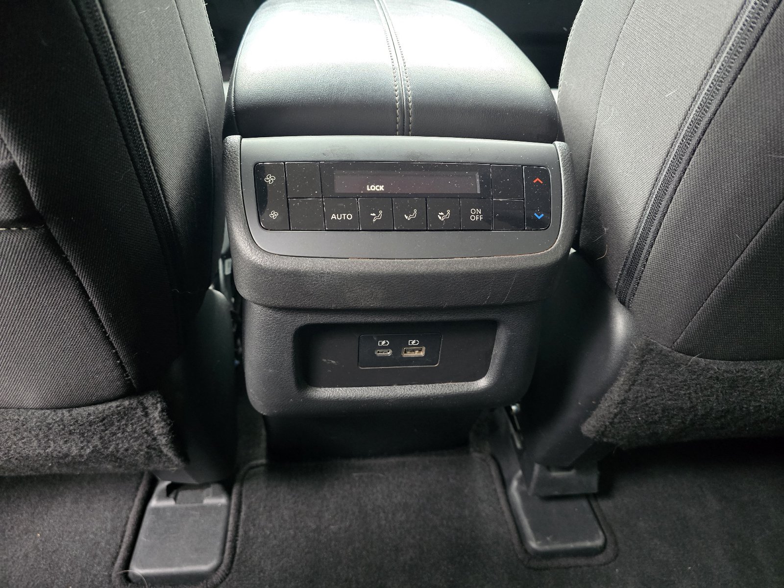 Certified 2025 Nissan Pathfinder SV AWD/4WD image 25