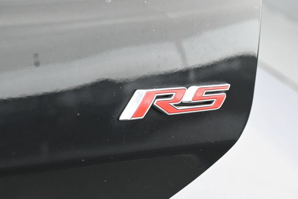 Used 2023 Chevrolet Equinox RS FWD image 32