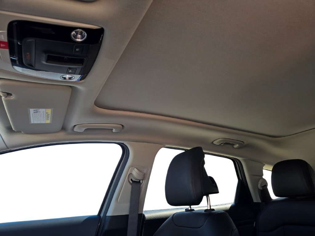 Certified 2026 Kia Sportage SX FWD image 18