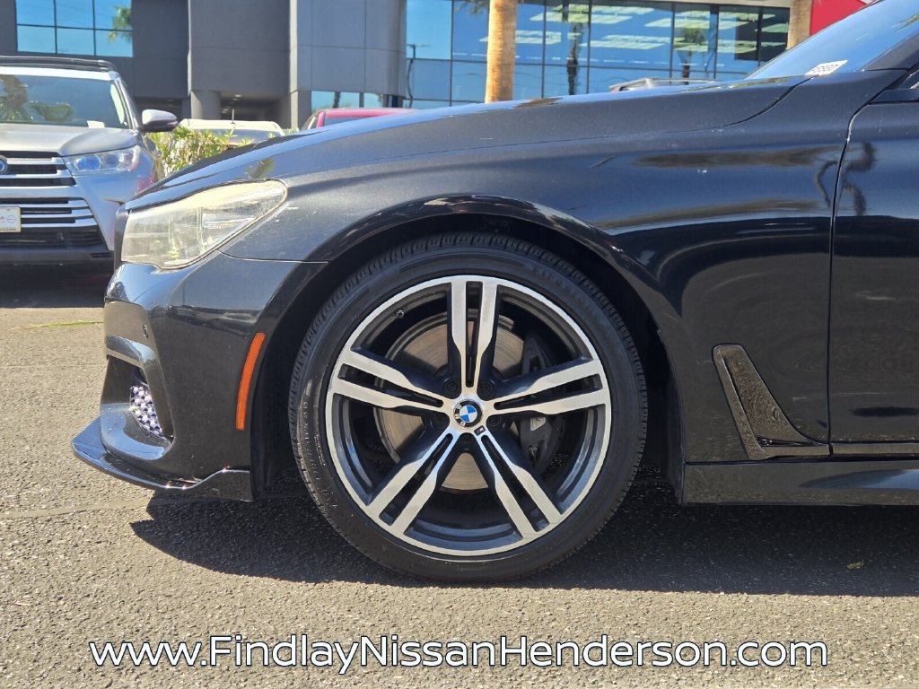 Used 2016 BMW 740i RWD image 9
